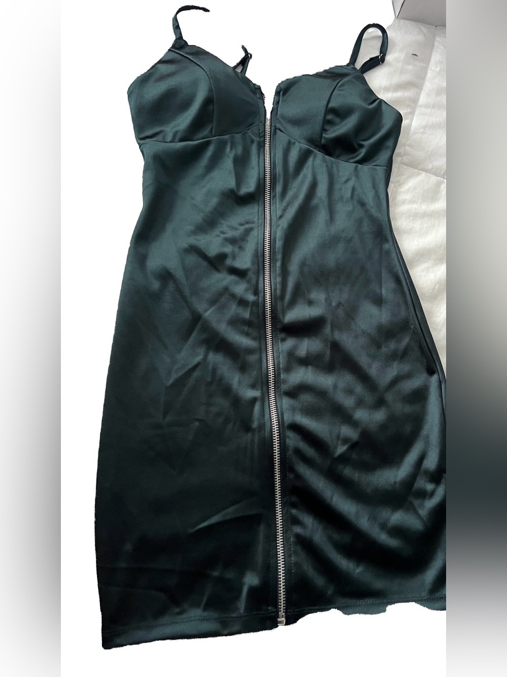 Sleek Spaghetti straps Satin Dress with Front Zip Dark Green. Very sexy.  Sz Sm